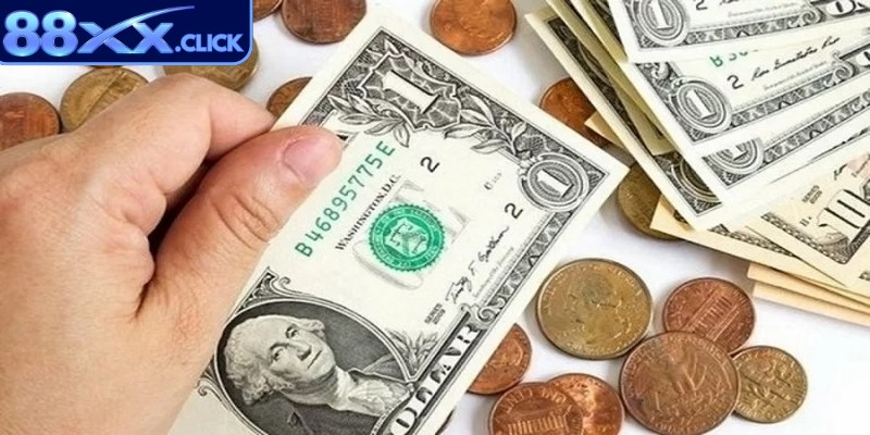 Mơ thấy tặng tiền cho người khác là dấu hiệu thể hiện mình rất hào phóng